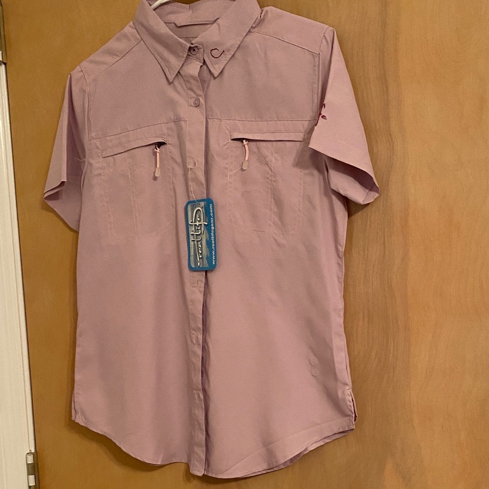 Reel Life Women’s Lavender Elite Angler Shirt NWT, size Small